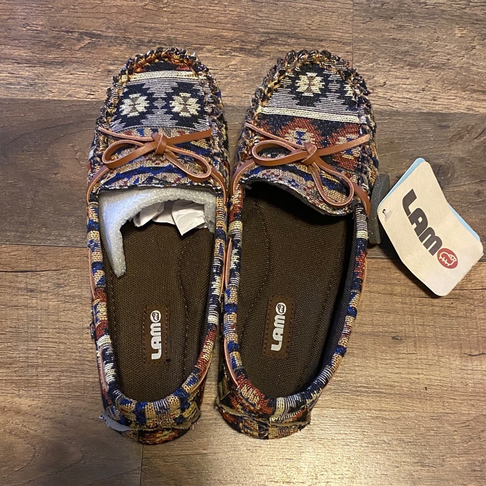 Lamo Women's Multicolor Patterned Moccasins